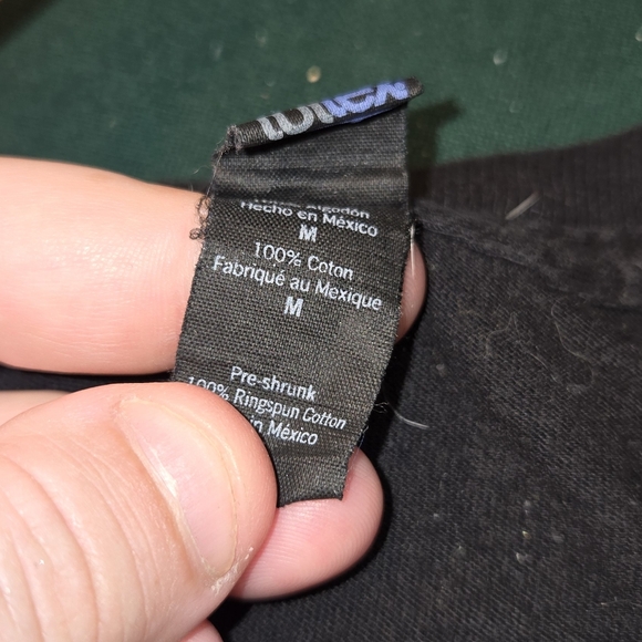 Catching fire hunger games tshirt - Picture 2 of 3